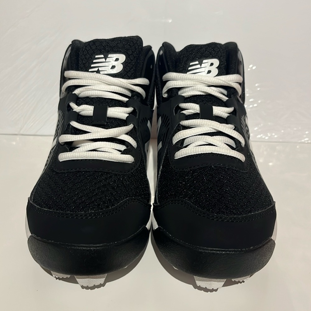 New Balance 3000v Molded Cleats